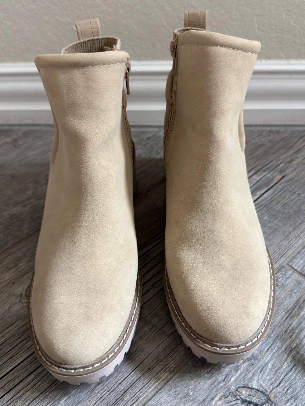 Time and Tru Classic Women's Ankle Boots in Light Beige